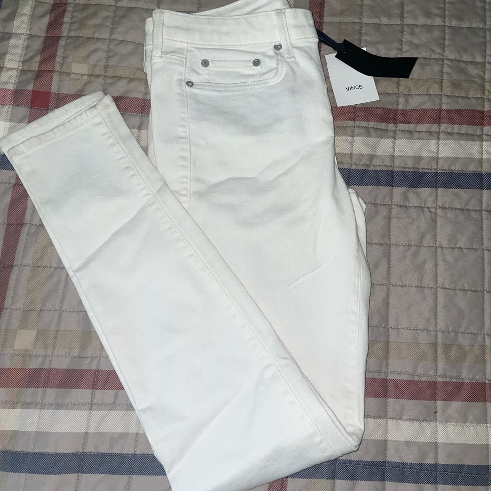 Vince NWT white Riley skinny jeans size 27